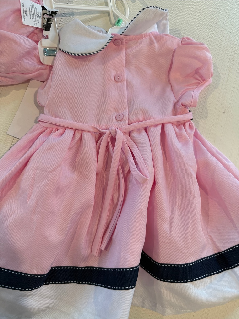 Pink Bow Trim Baby Dress with bonnet and bloomers - Picture 5 of 5